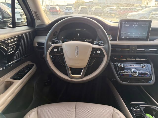 Certified 2022 Lincoln Corsair Reserve w/ Elements Package image 18