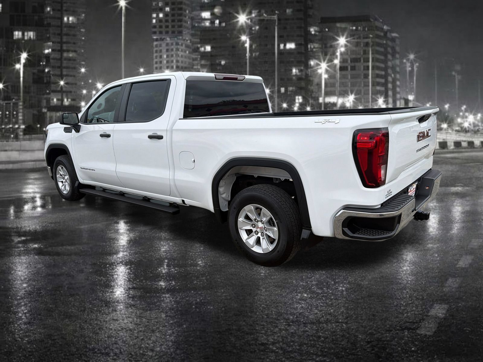 Used 2023 GMC Sierra 1500 Pro w/ Pro Value Package AWD/4WD image 4