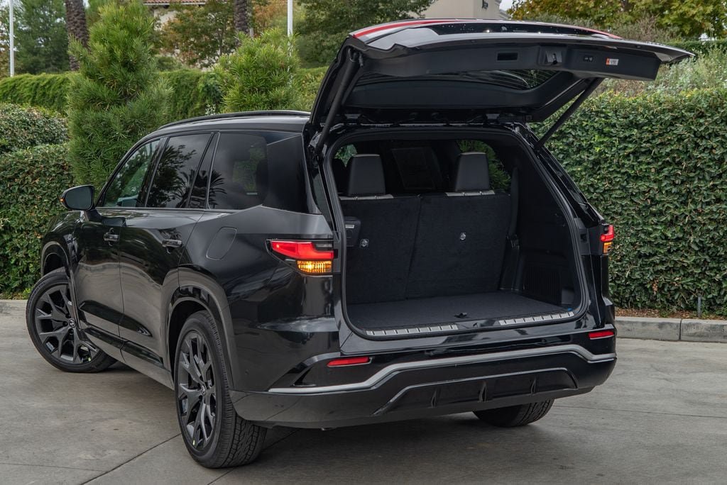 New 2026 Lexus TX 500h AWD image 11
