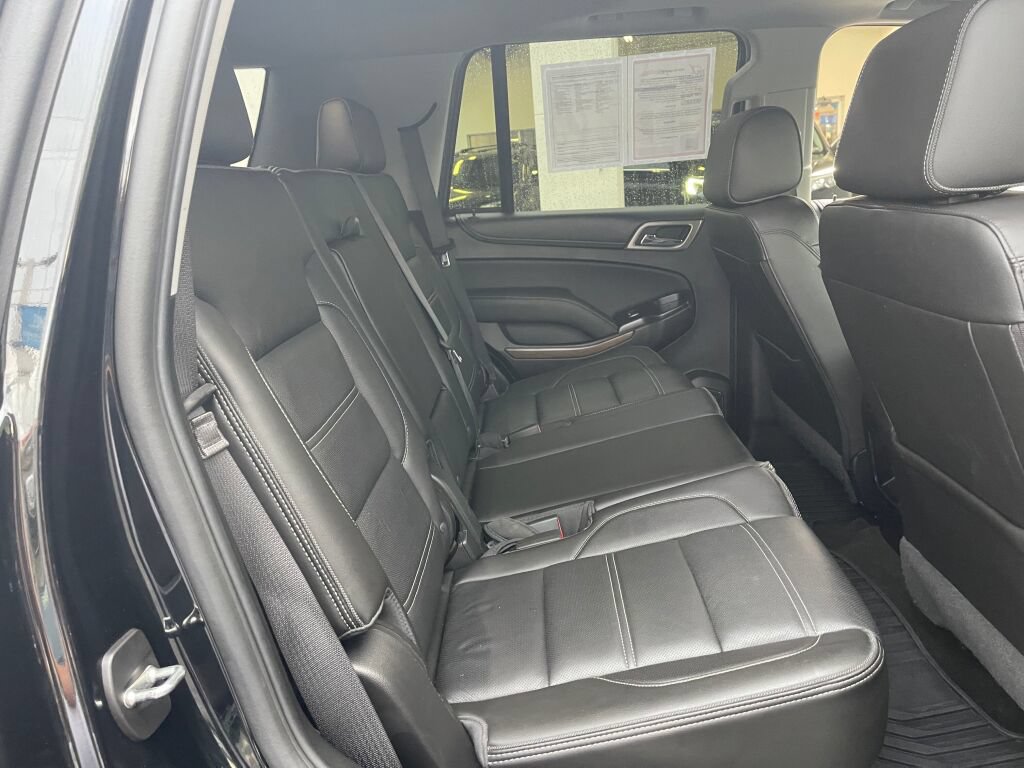 Used 2018 GMC Yukon Denali w/ Open Road Package AWD/4WD image 32