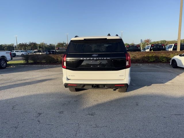 Used 2025 Ford Expedition Max Active image 6