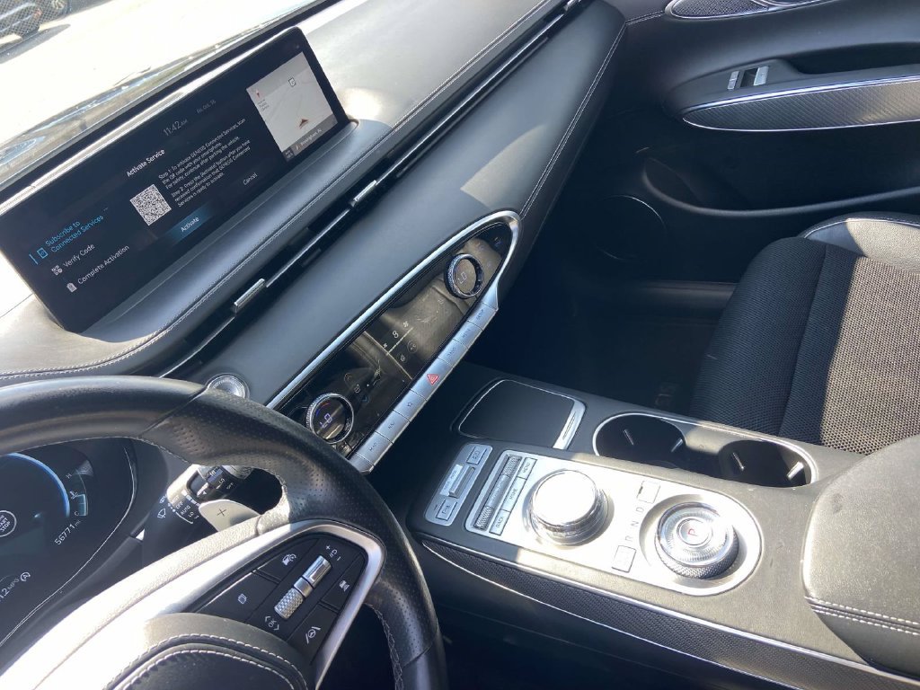 Used 2024 Genesis GV70 2.5T w/ Sport Prestige Package AWD/4WD image 21