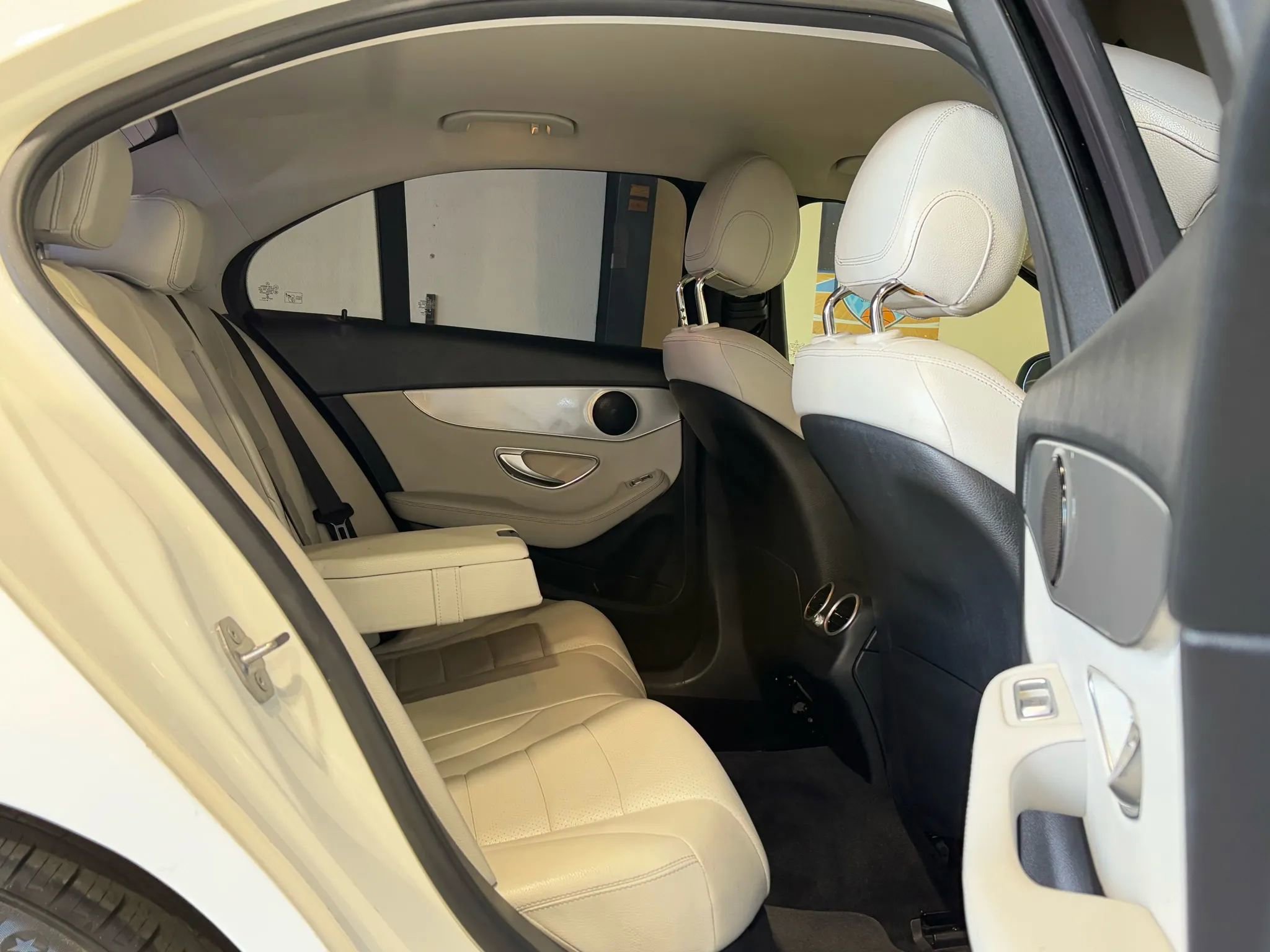 Used 2017 Mercedes-Benz C 300 Sedan image 11