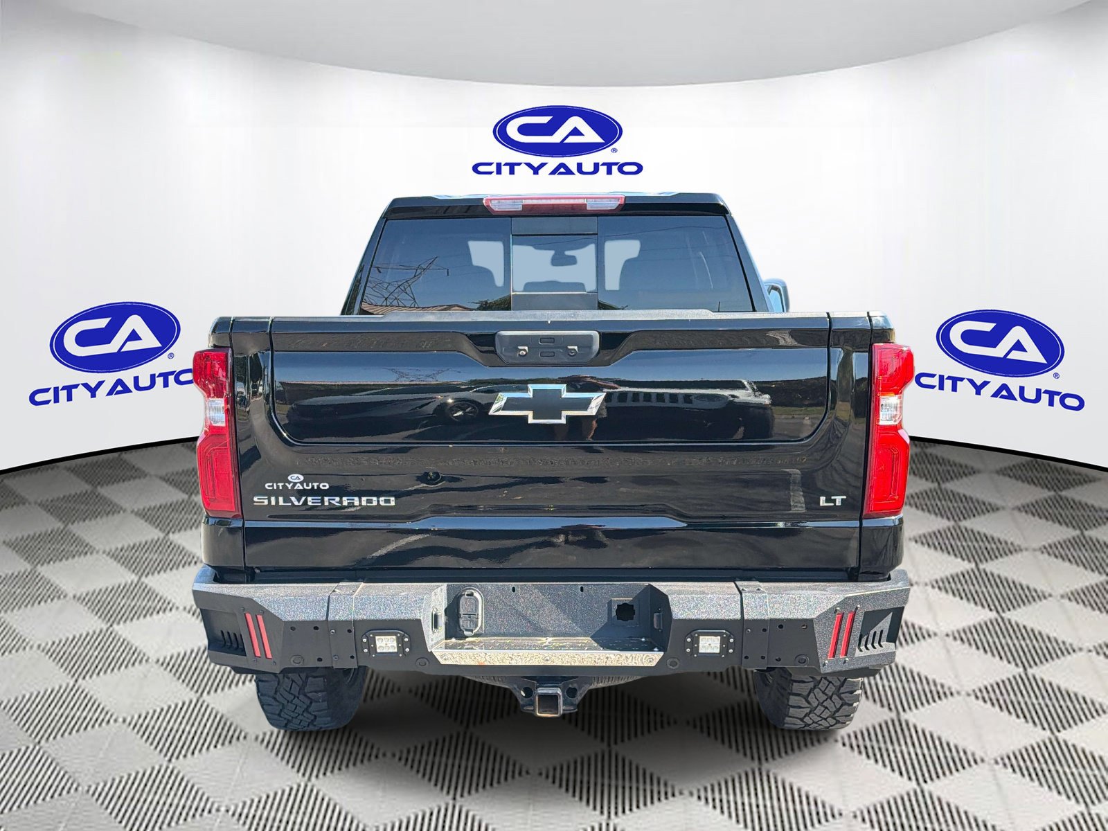 Used 2021 Chevrolet Silverado 1500 LT Trail Boss w/ LT Trail Boss Premium Package AWD/4WD image 4