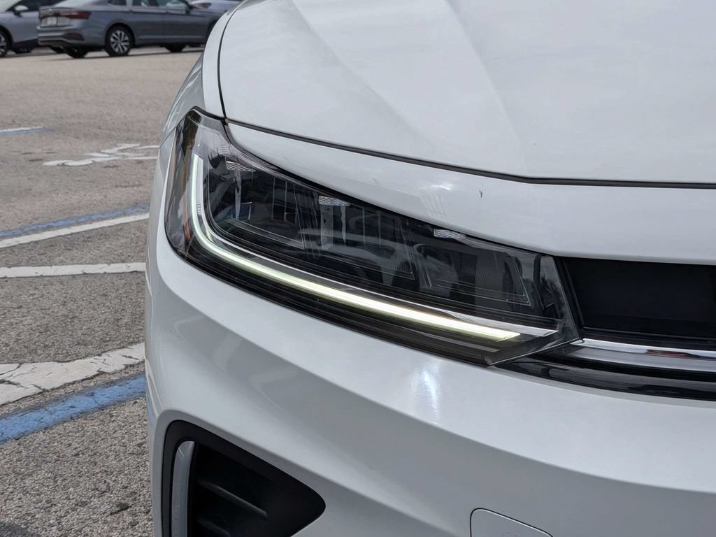 Certified 2026 Volkswagen Jetta SEL FWD image 11