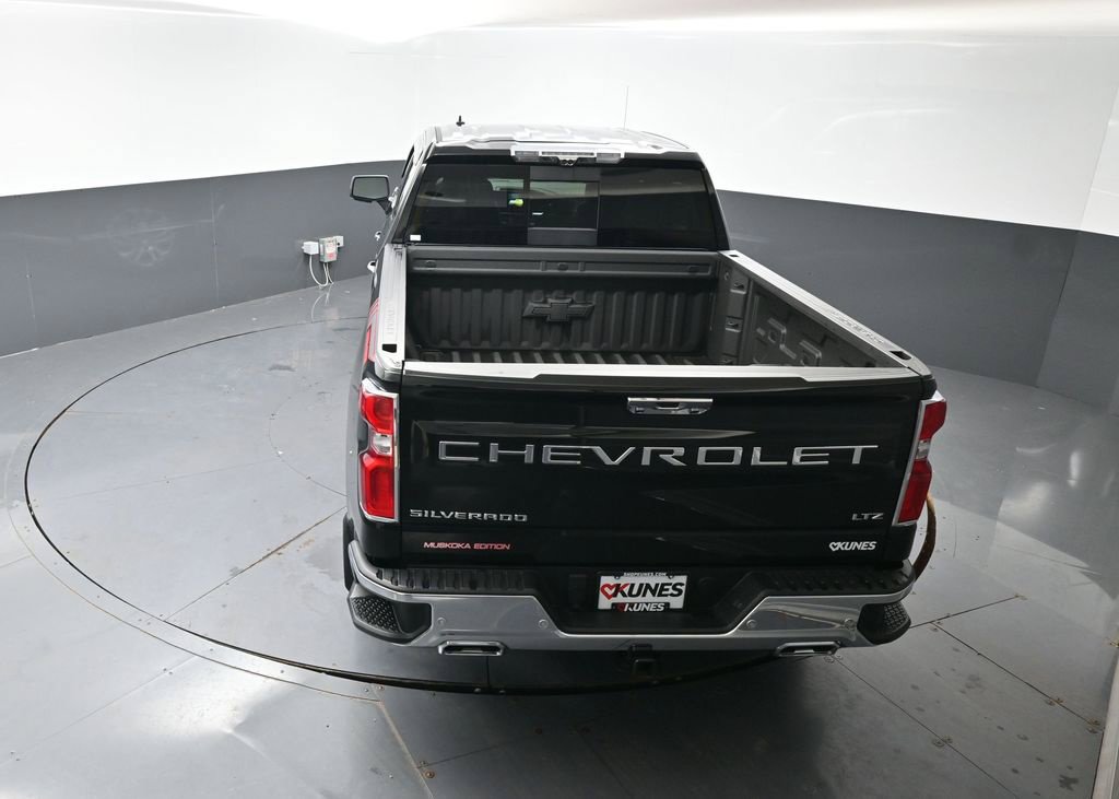 Used 2024 Chevrolet Silverado 1500 LTZ w/ Technology Package AWD/4WD image 53