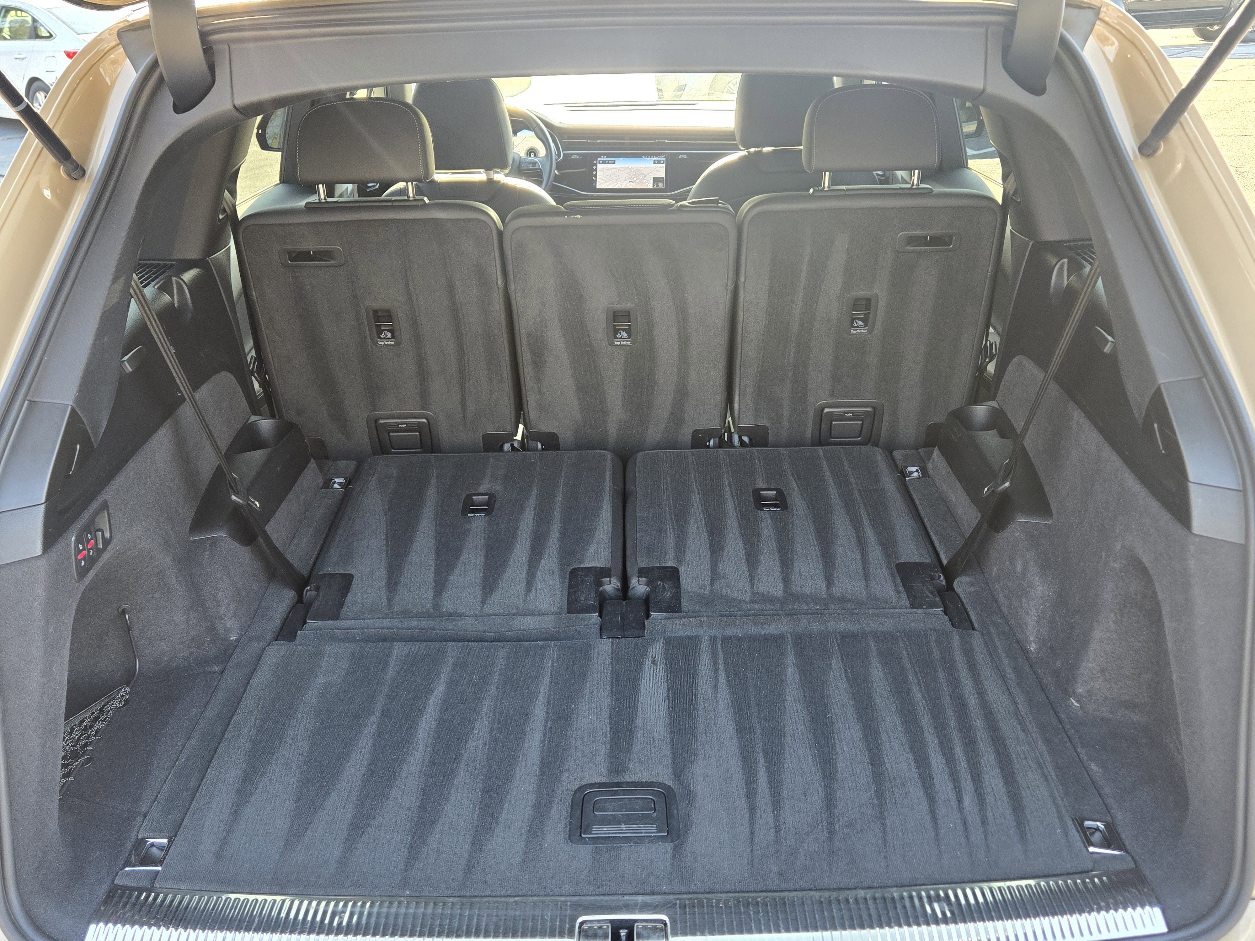 Used 2025 Audi Q7 3.0T Premium Plus image 15