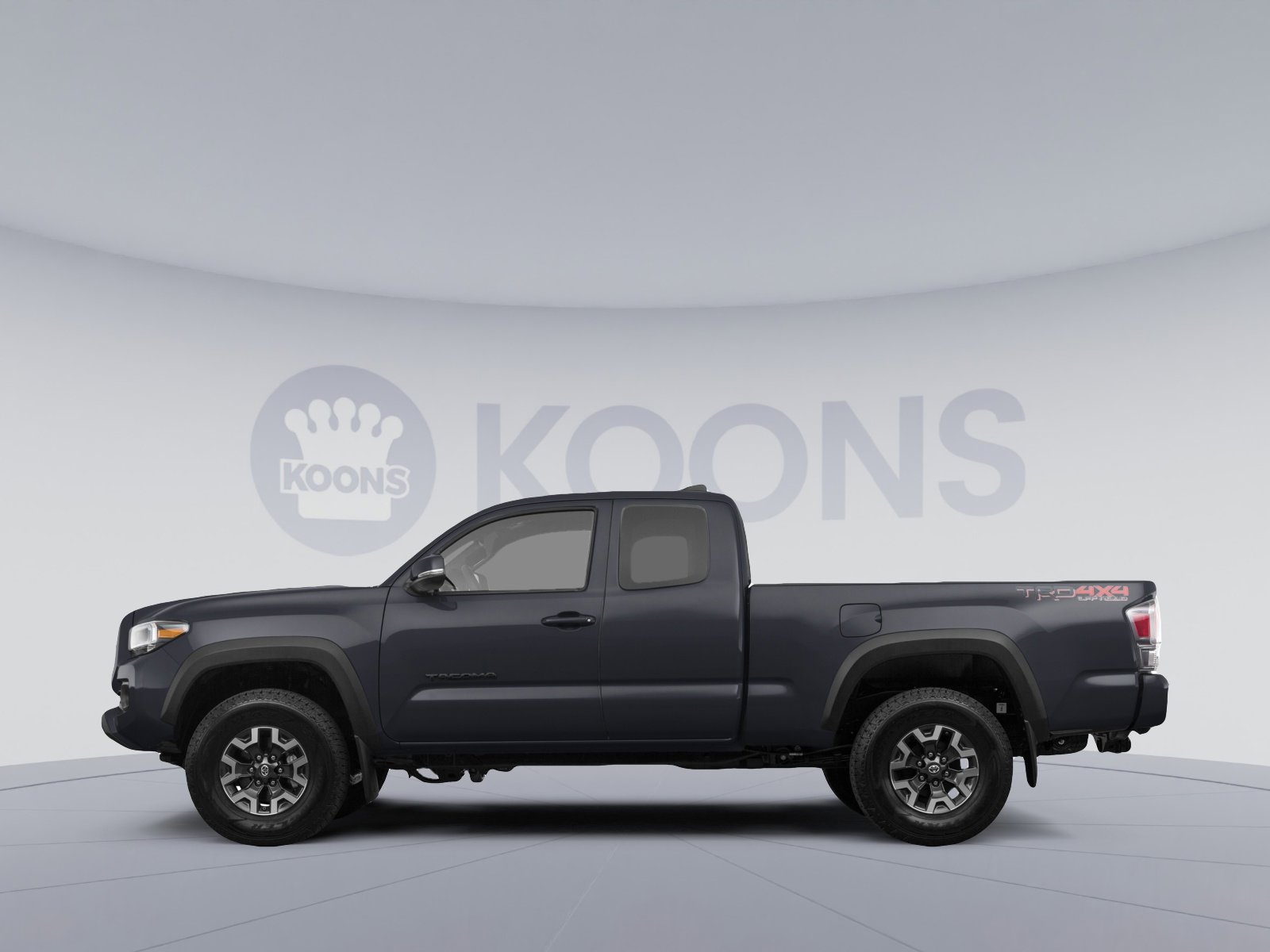 Used 2020 Toyota Tacoma TRD Off-Road image 2