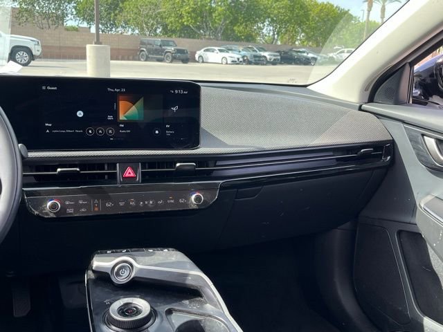 Used 2025 Kia EV6 Wind RWD image 13