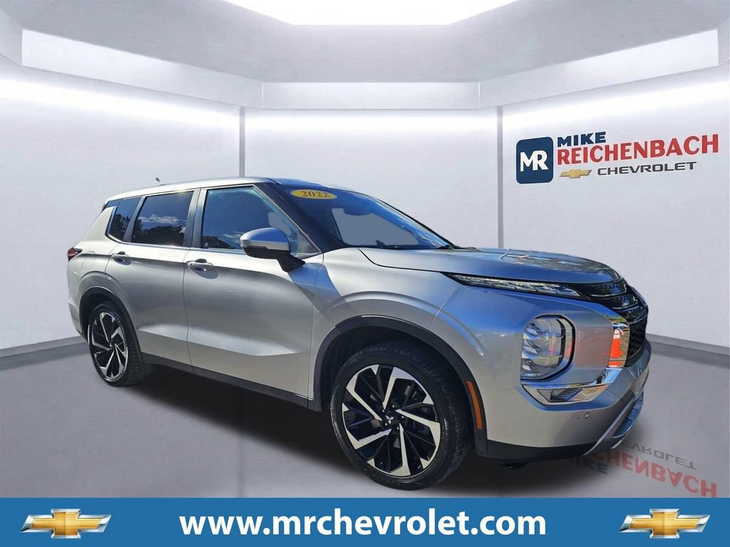 Used 2022 Mitsubishi Outlander SE