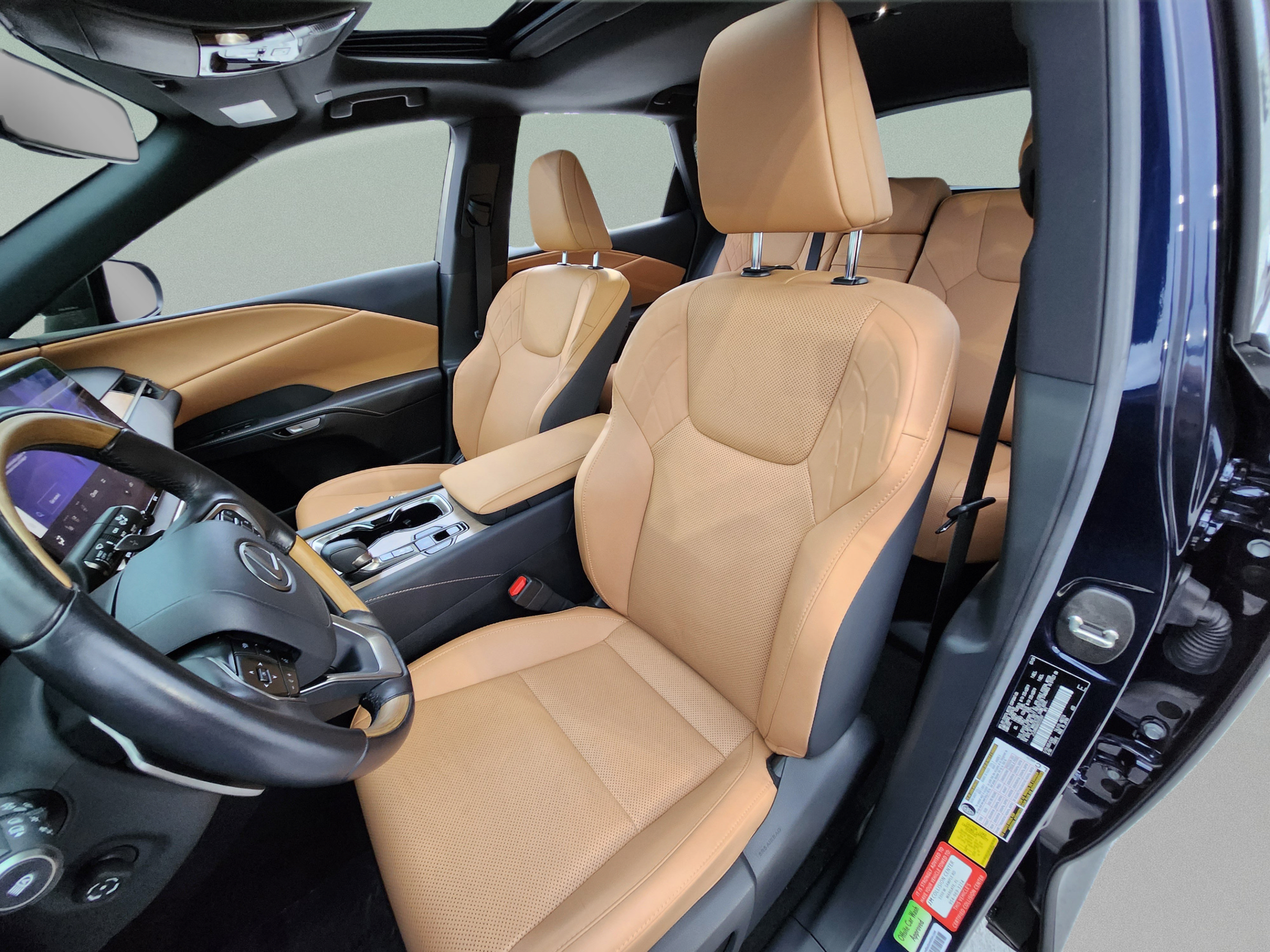 Used 2024 Lexus RX 350 Premium w/ Accessory Package (Z1) FWD image 13