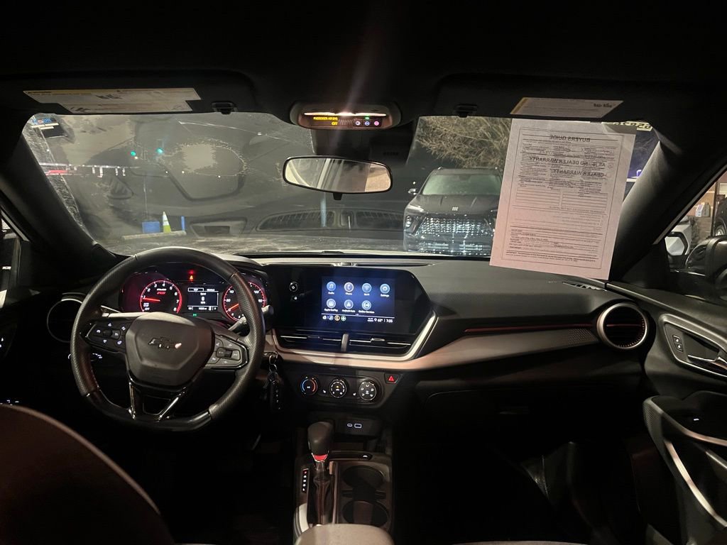 Used 2024 Chevrolet Trax RS w/ Driver Confidence Package image 5