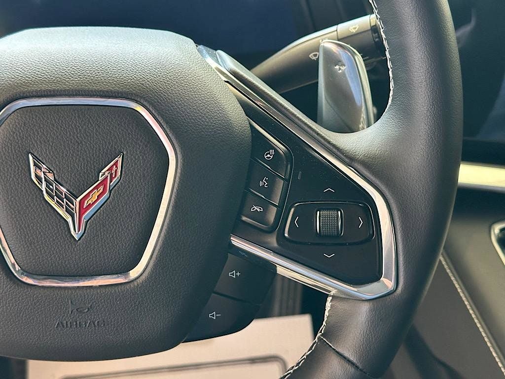 Used 2021 Chevrolet Corvette Stingray Preferred Conv w/ Battery Protection Package RWD image 18