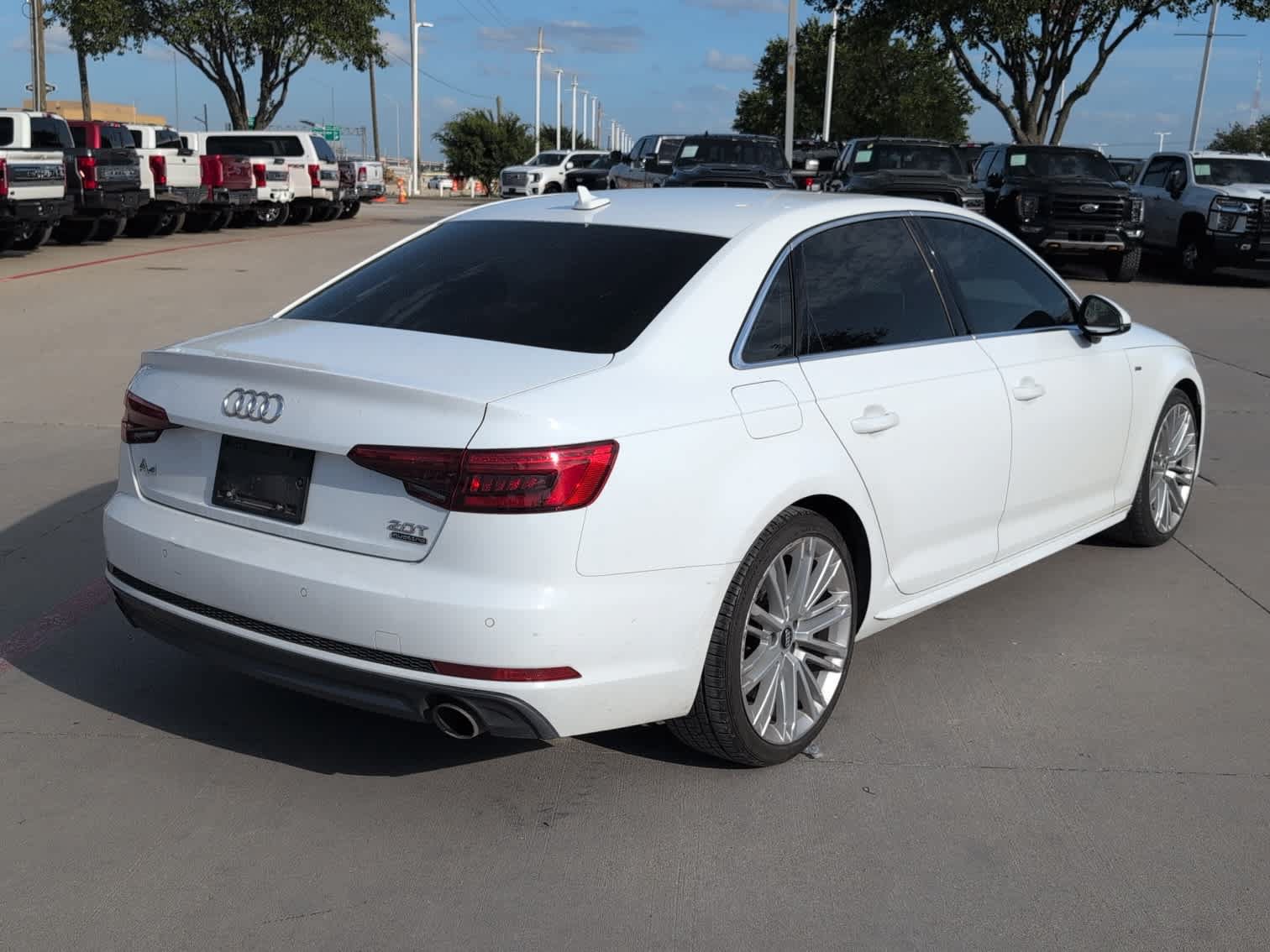 Used 2017 Audi A4 2.0T Premium Plus w/ Premium Plus Package AWD/4WD image 4