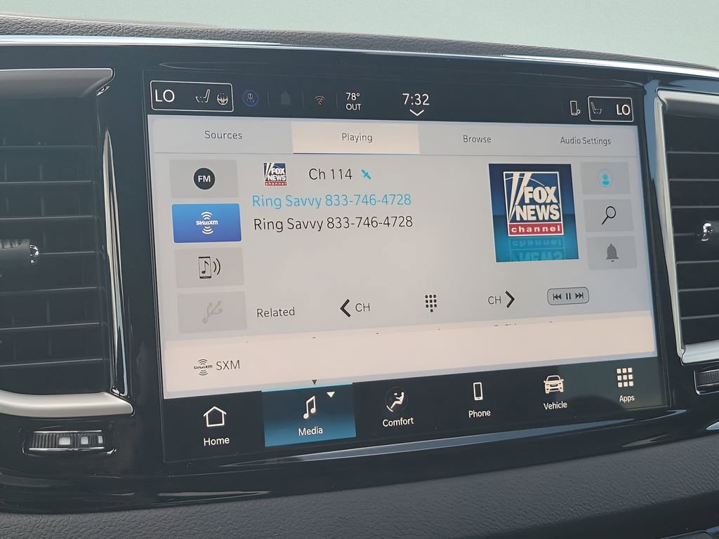 New 2026 Chrysler Voyager LX image 27