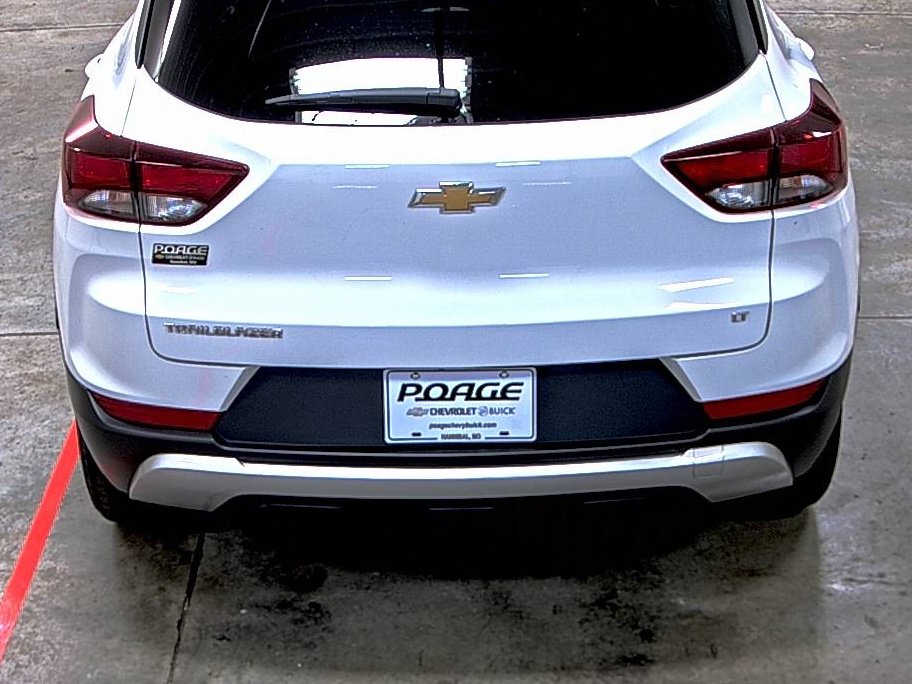 Certified 2023 Chevrolet TrailBlazer LT w/ Convenience Package FWD image 11