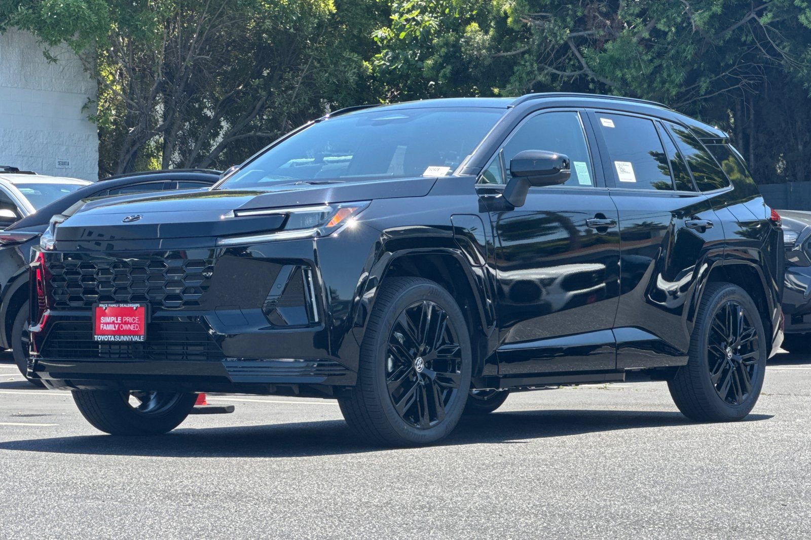 New 2026 Toyota RAV4 XSE AWD/4WD video 2