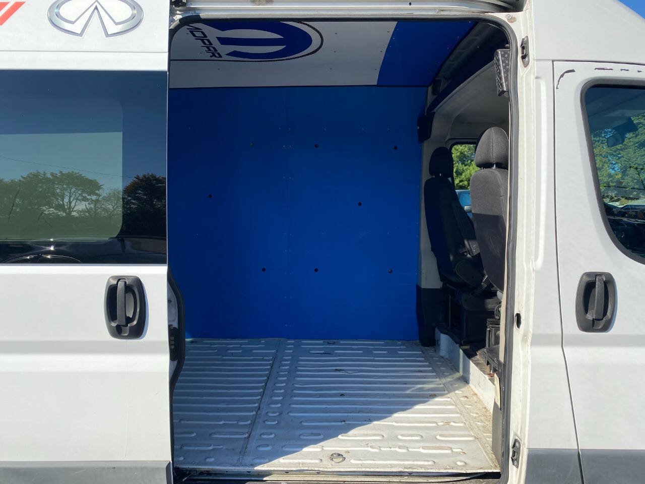 Used 2015 RAM ProMaster 2500 w/ Mopar Trailer Tow Group FWD image 19