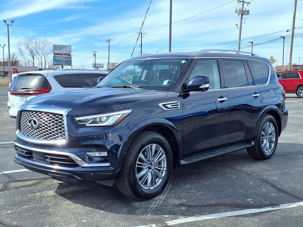 Used 2024 INFINITI QX80 Luxe image 3