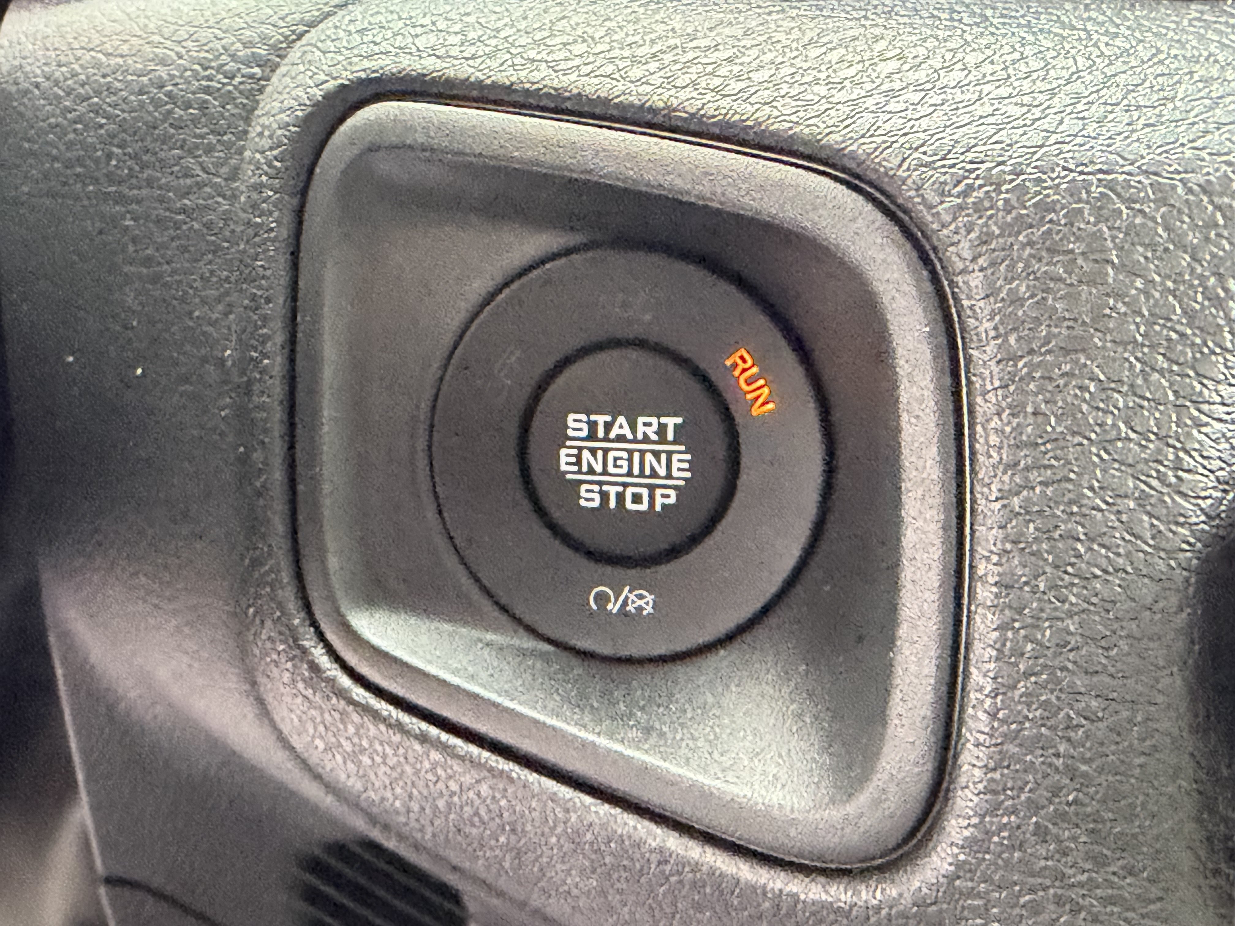 New 2026 Jeep Gladiator Sport AWD/4WD image 26