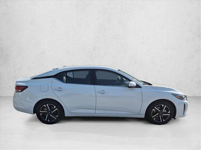 Used 2025 Nissan Sentra SV FWD image 4