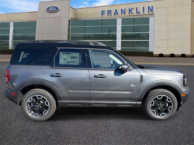 New 2025 Ford Bronco Sport Outer Banks w/ Outer Banks Tech Package+ image 8