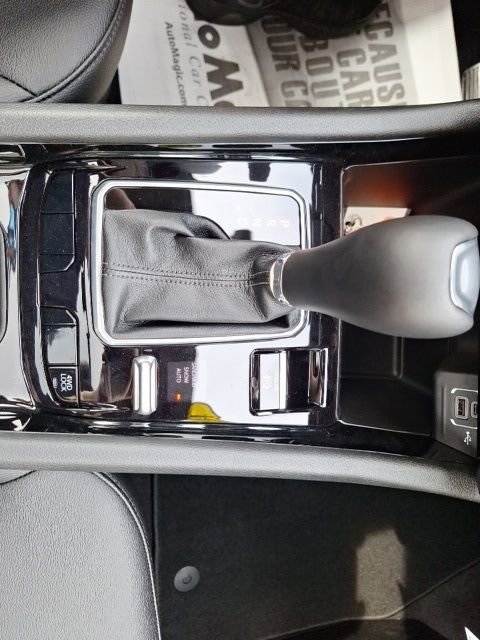 Used 2024 Jeep Compass Limited w/ Sun and Sound Group AWD/4WD image 19