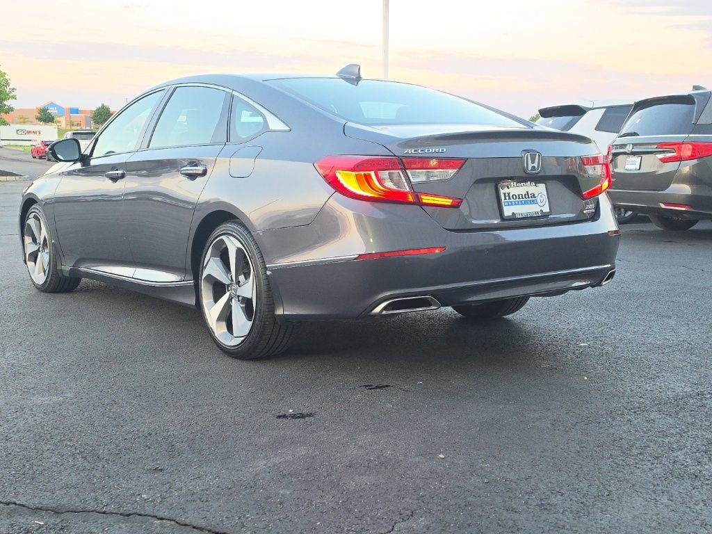 Certified 2019 Honda Accord Touring image 4