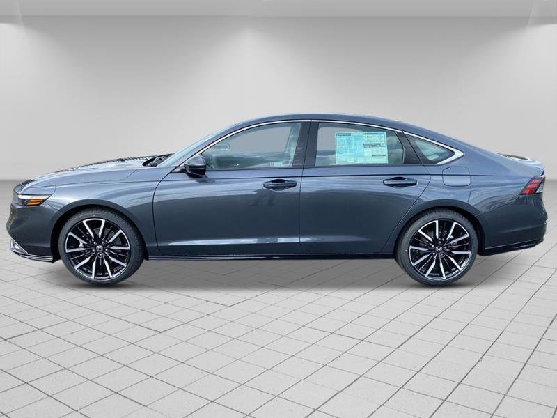 New 2025 Honda Accord Touring image 2