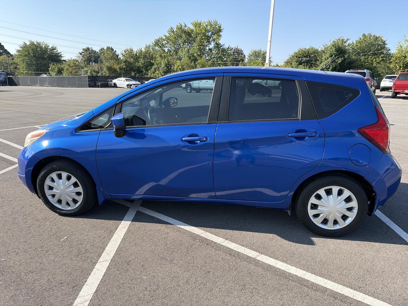 Used 2015 Nissan Versa Note SV FWD image 4