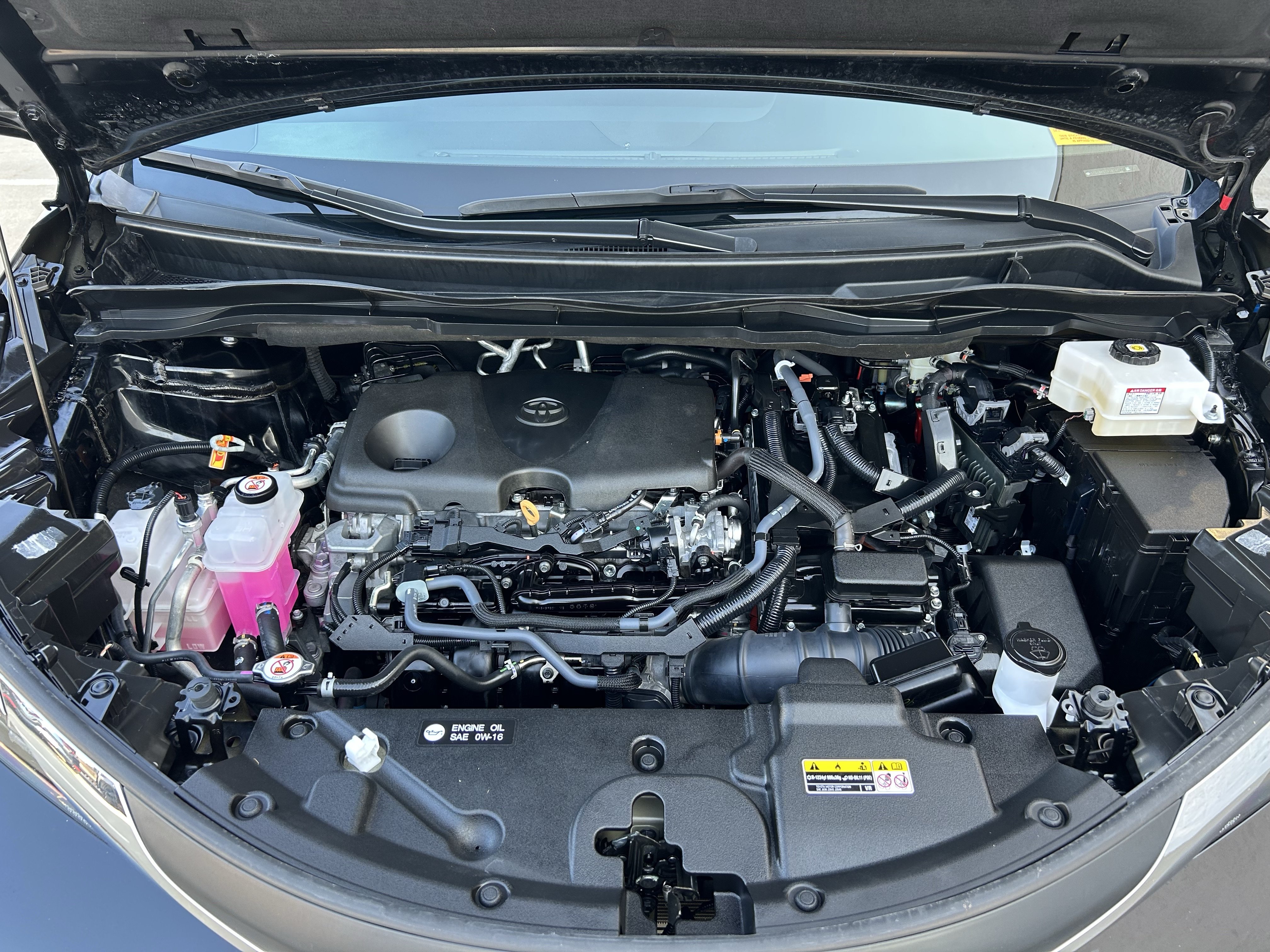 Certified 2025 Toyota Sienna XLE FWD image 13