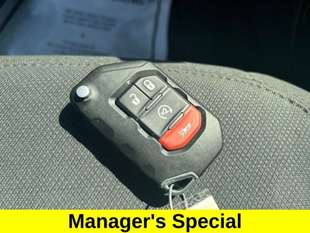 Used 2021 Jeep Wrangler Unlimited Sahara AWD/4WD image 43
