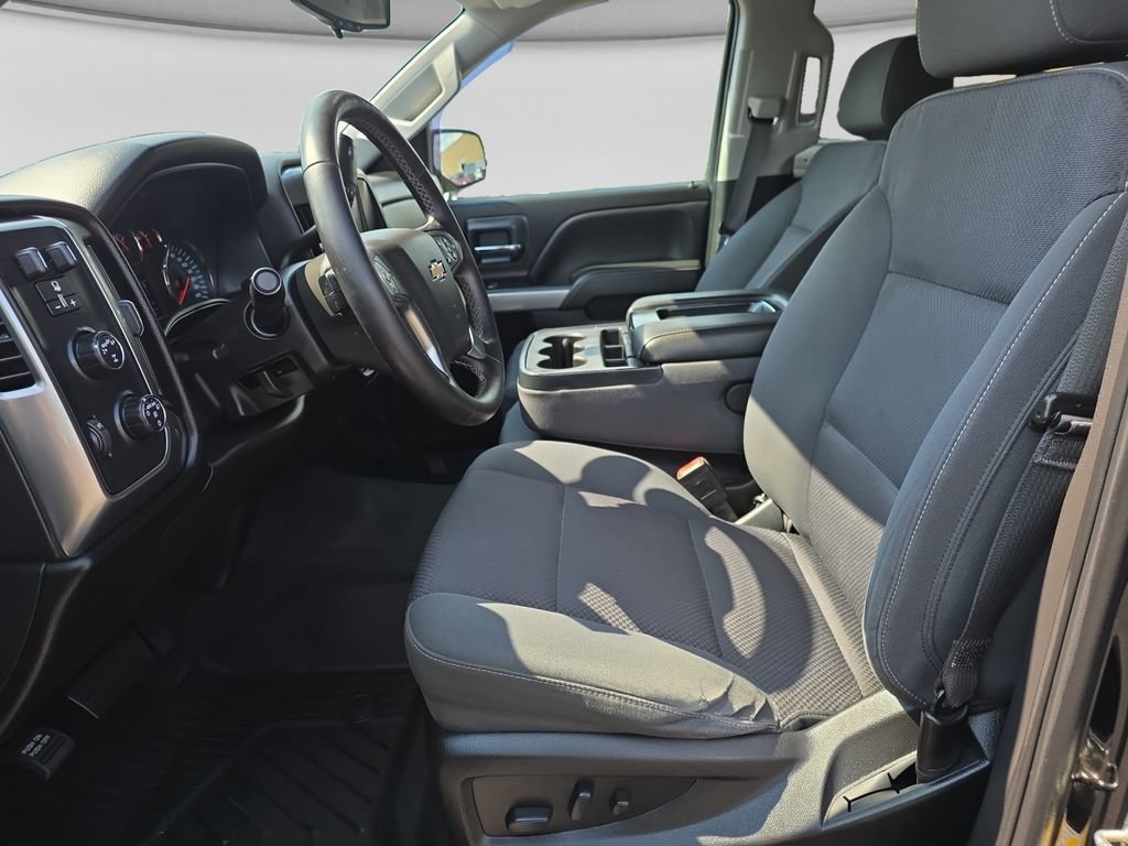 Used 2018 Chevrolet Silverado 1500 LT w/ All Star Edition AWD/4WD image 21