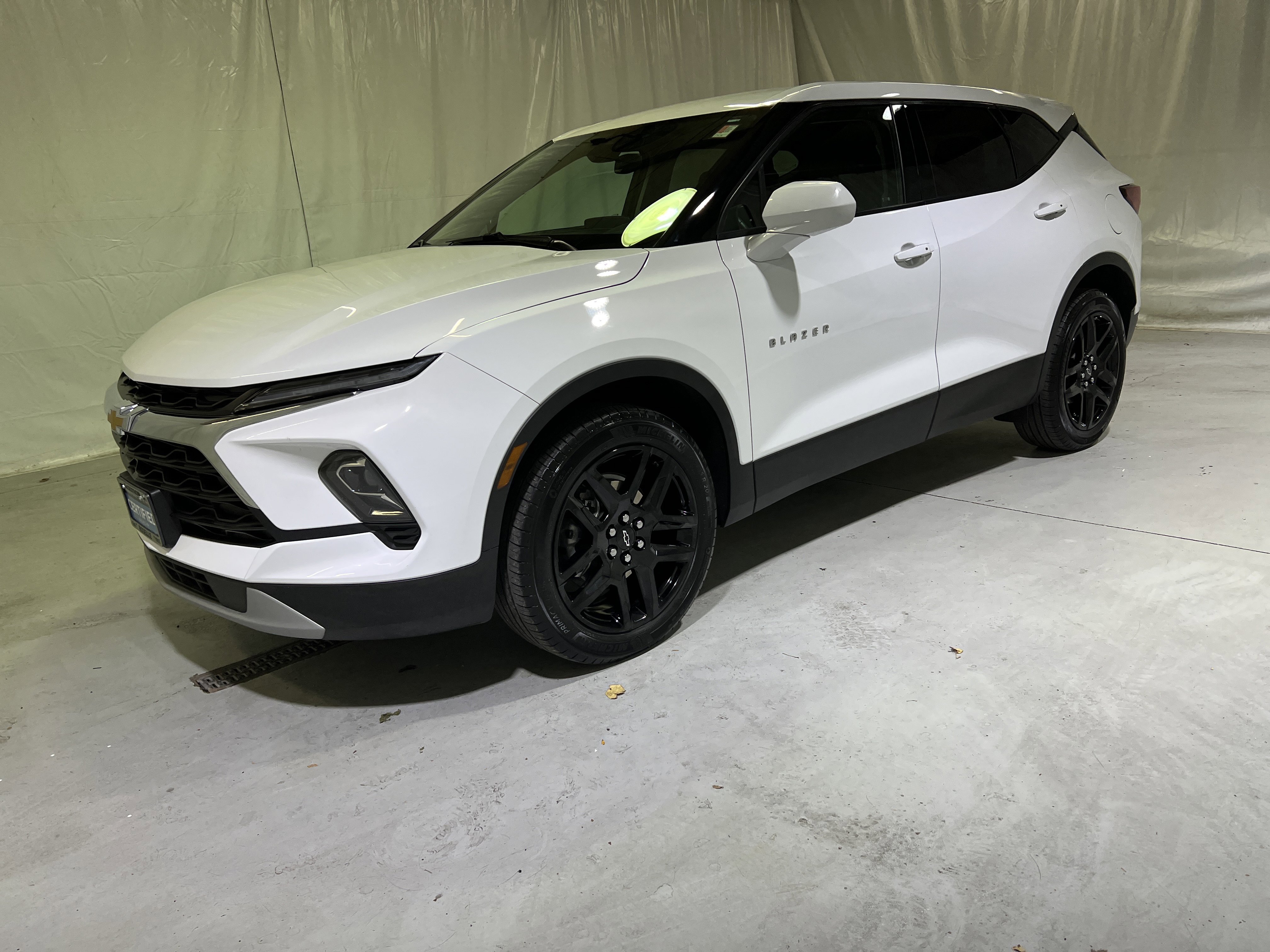 Used 2023 Chevrolet Blazer LT image 6