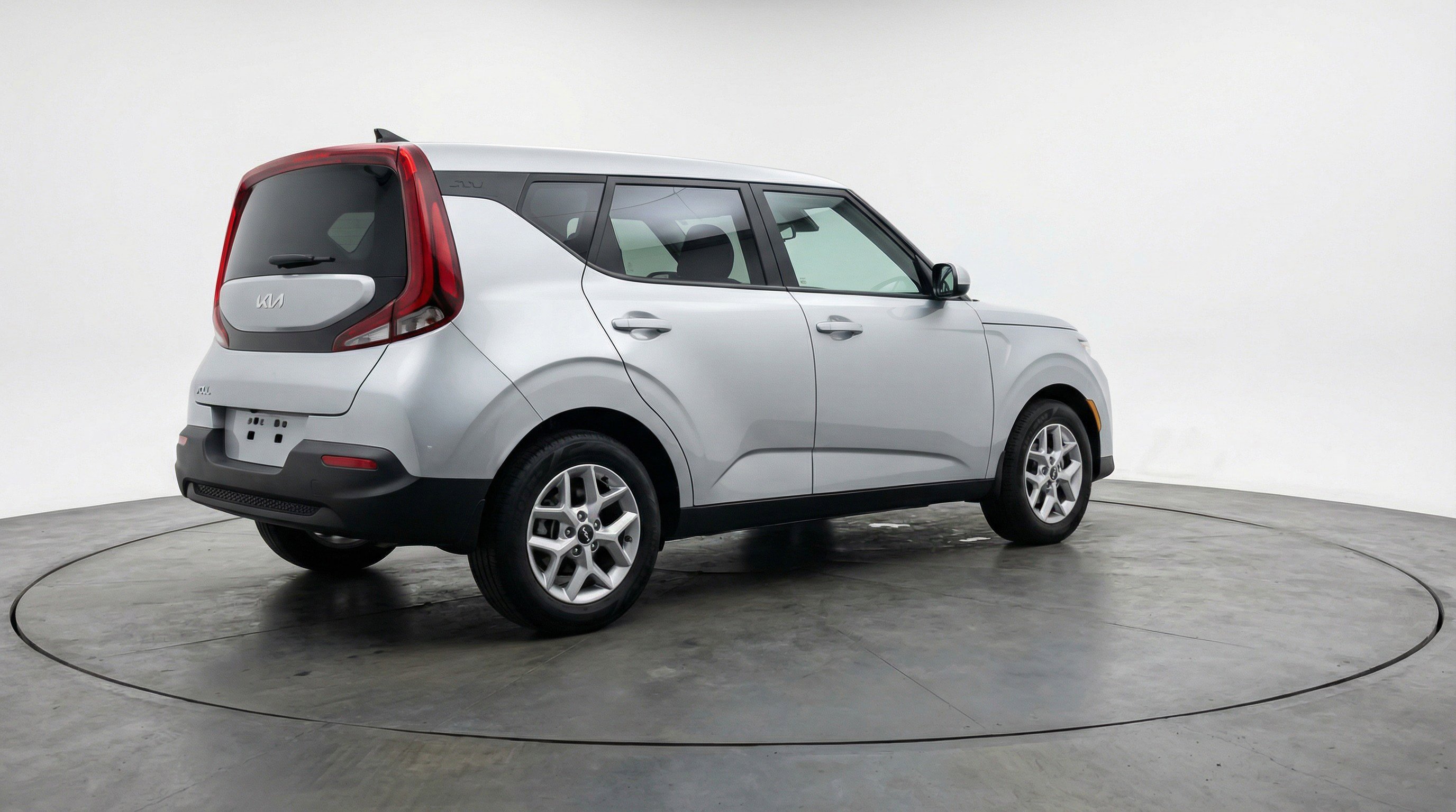 Used 2025 Kia Soul LX w/ LX Technology Package image 9
