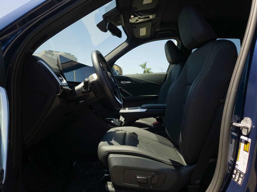 Used 2025 BMW X1 xDrive28i w/ Convenience Package AWD/4WD image 8