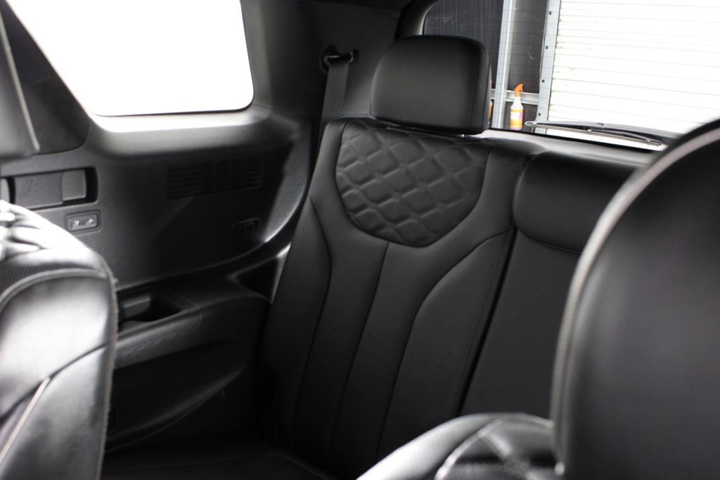 Used 2022 Hyundai Palisade Calligraphy image 22