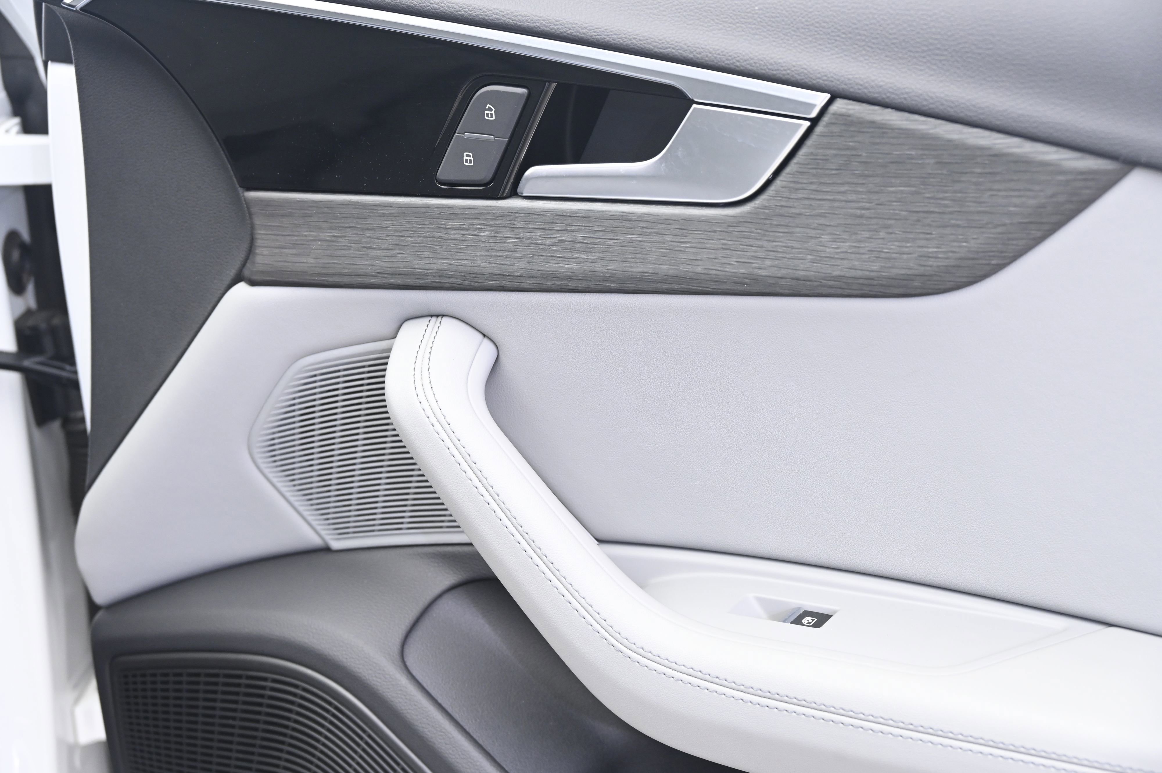 Used 2022 Audi A4 2.0T allroad Premium Plus w/ Premium Plus Package image 21