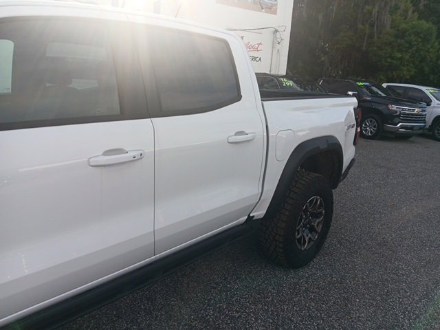 New 2025 Chevrolet Colorado ZR2 w/ Technology Package image 2