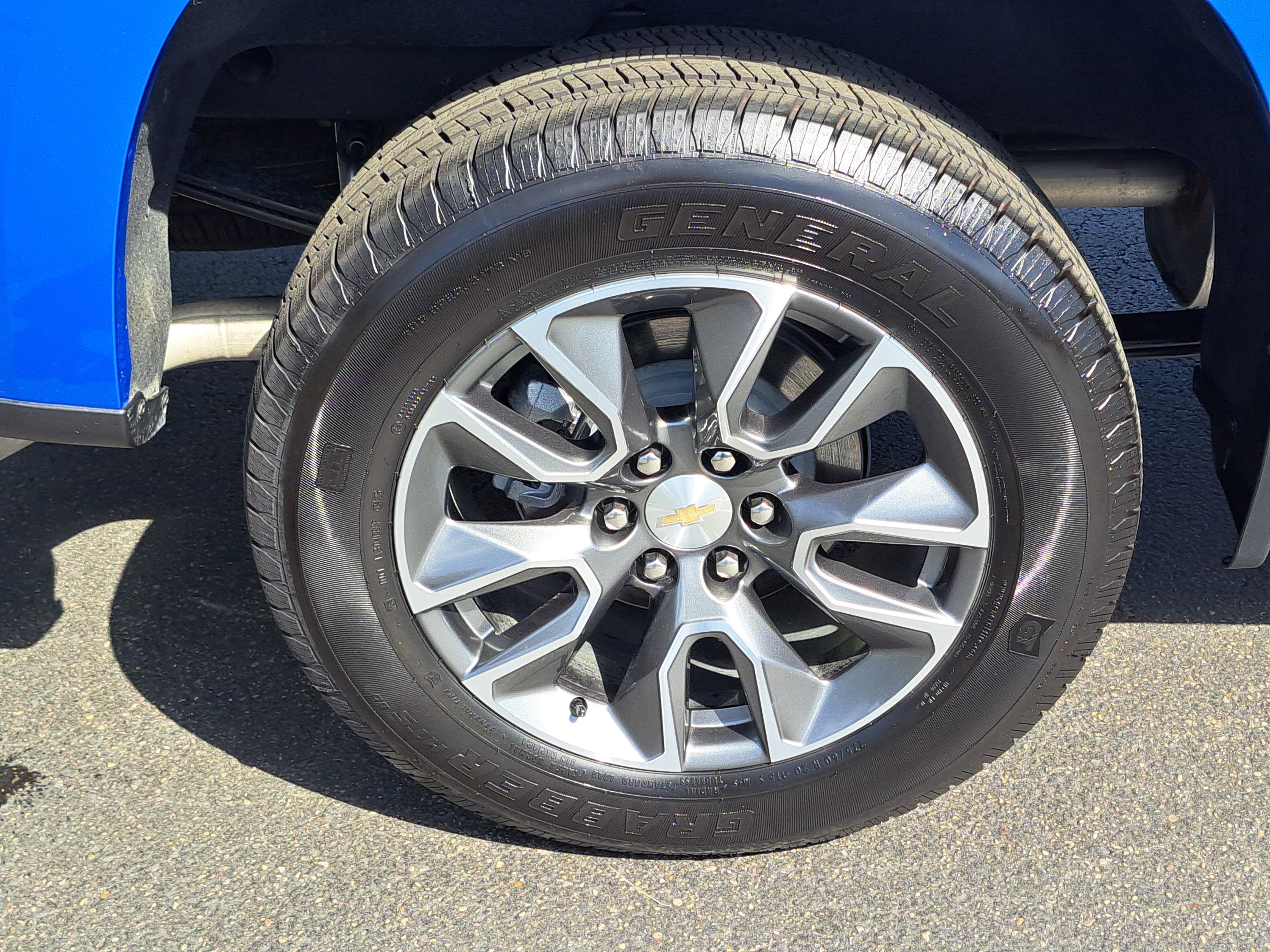 Used 2025 Chevrolet Silverado 1500 LT w/ All Star Edition Plus image 5