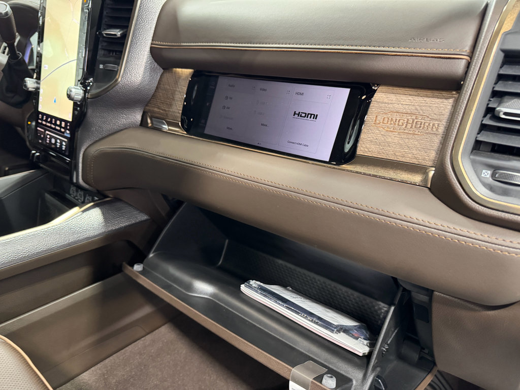 Used 2025 RAM 3500 Longhorn image 22