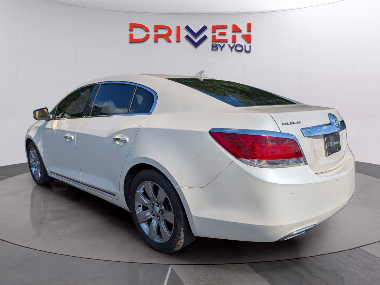 Used 2012 Buick LaCrosse Premium w/ Driver Confidence Package FWD image 3