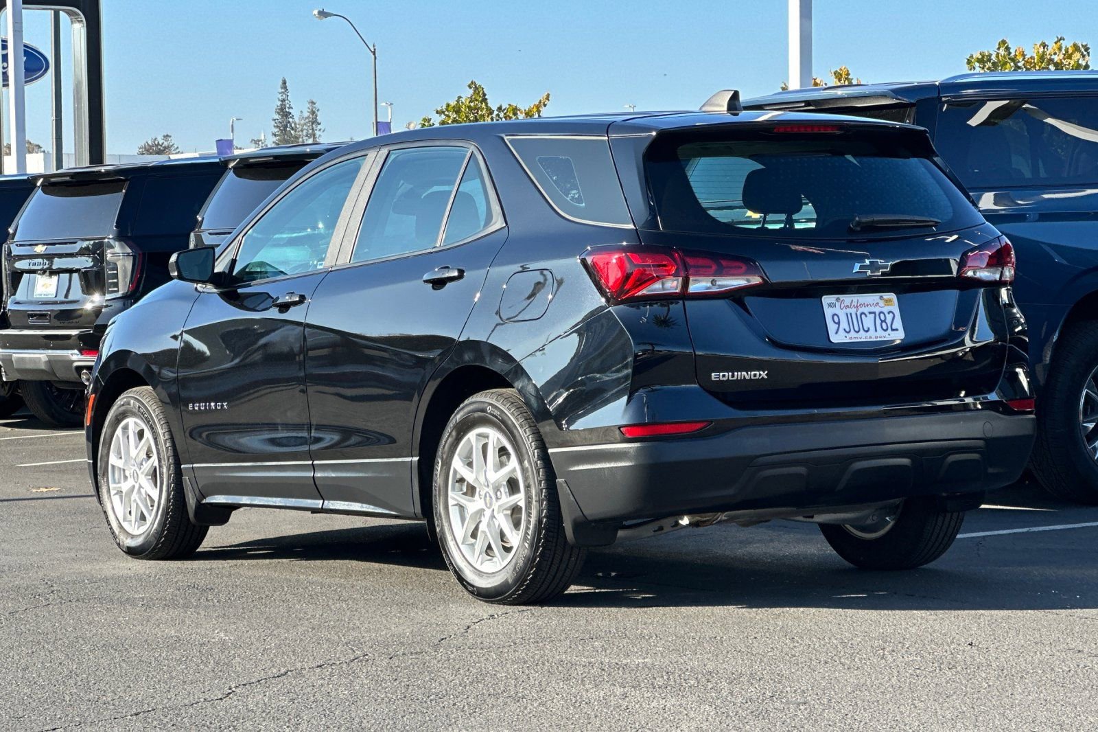 Used 2024 Chevrolet Equinox LS image 7