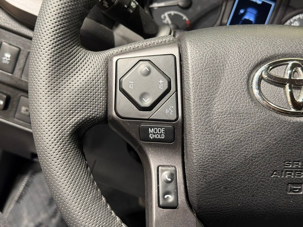 Certified 2022 Toyota Tacoma TRD Sport image 21
