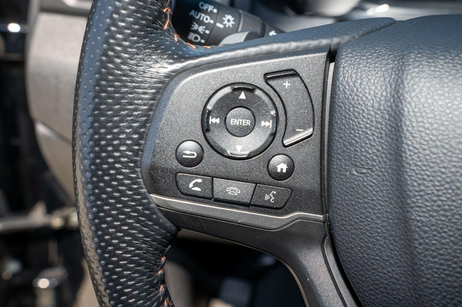 Certified 2024 Honda Passport TrailSport image 33