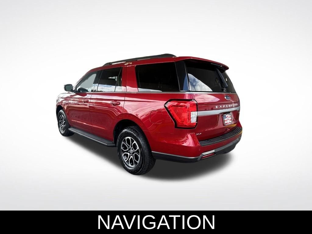 Used 2022 Ford Expedition XLT image 6