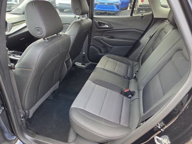 Used 2024 Chevrolet Trax LT w/ Driver Confidence Package FWD image 10
