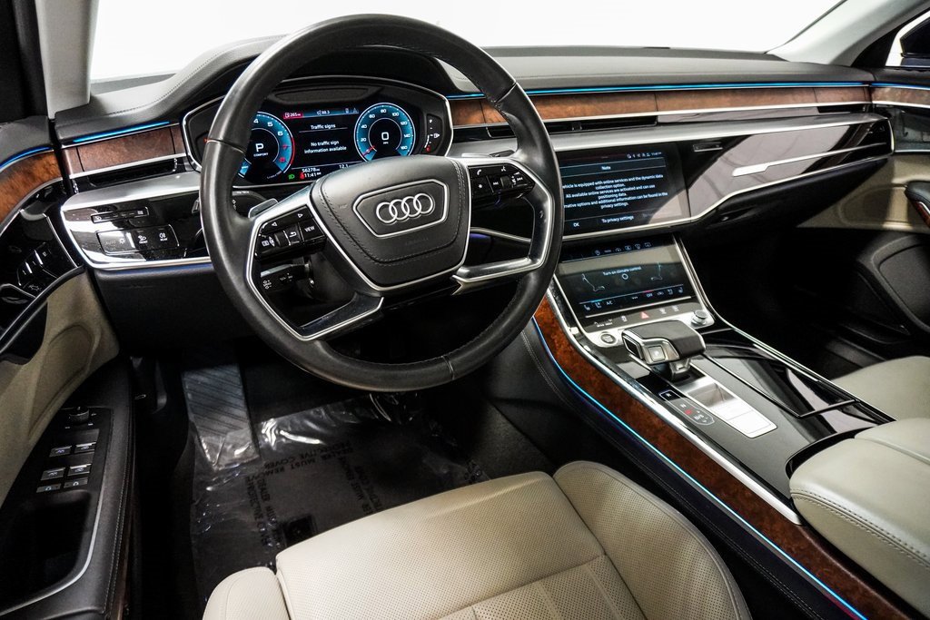 Used 2022 Audi A8 L 3.0T w/ Luxury Package image 29