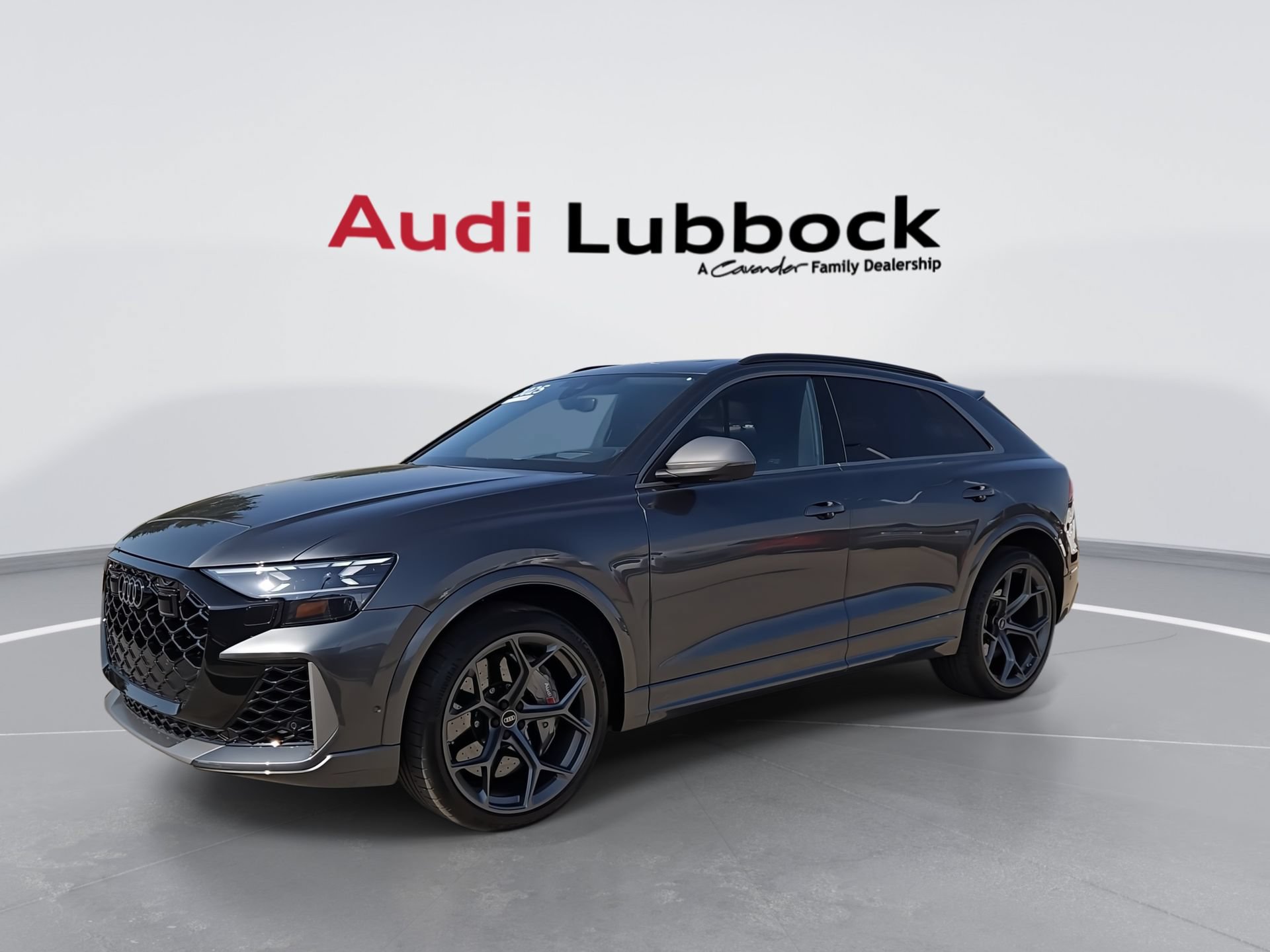 Certified 2025 Audi RS Q8 performance AWD/4WD image 4
