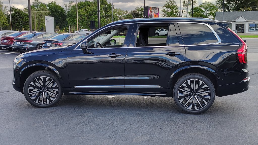 New 2026 Volvo XC90 B6 Plus AWD/4WD image 5